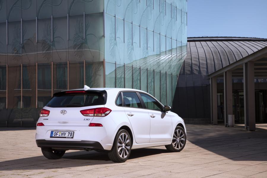  Hyundai i30 (PD) 2018 года  (WW) (фото 16 из 29)